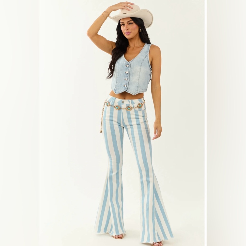 NWT Powder Blue Striped Stretchy High Rise Flare Jeans Size Small